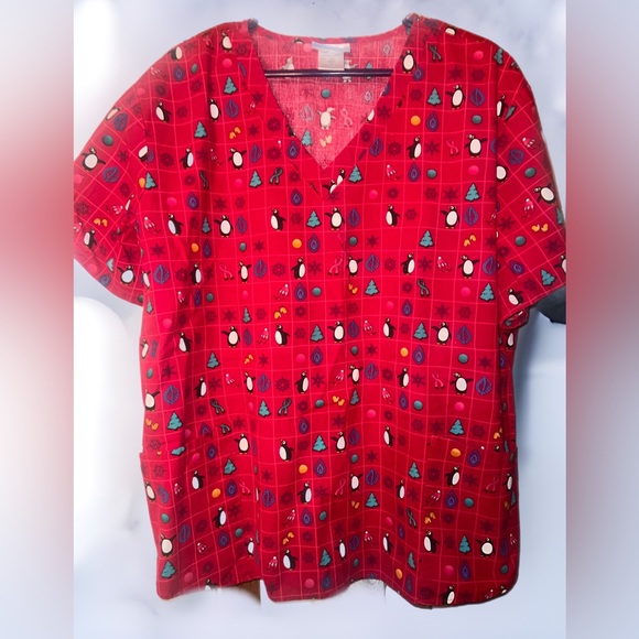 COPY - SB Scrubs Penguins Snowflakes Hats Gloves Tree Winter Scenes 2X Scrub Top - Picture 2 of 2